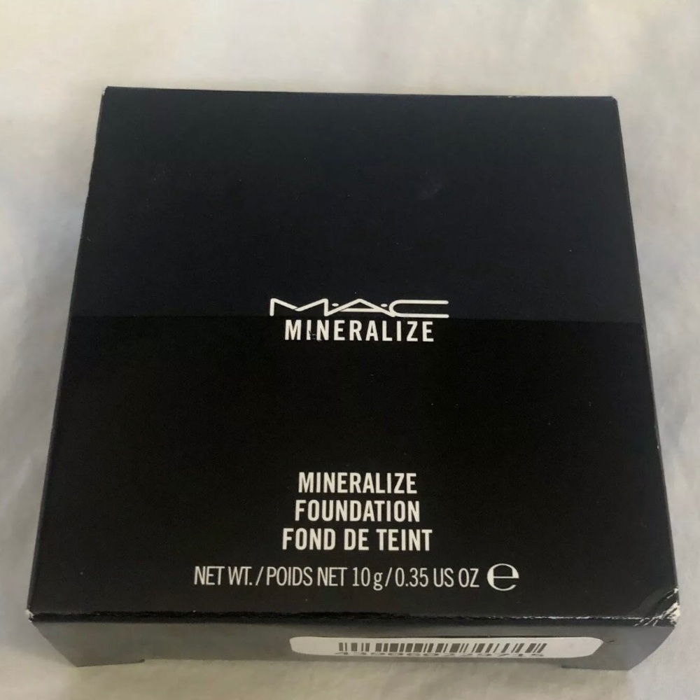 MAC Mineralize Foundation Compact - NC30